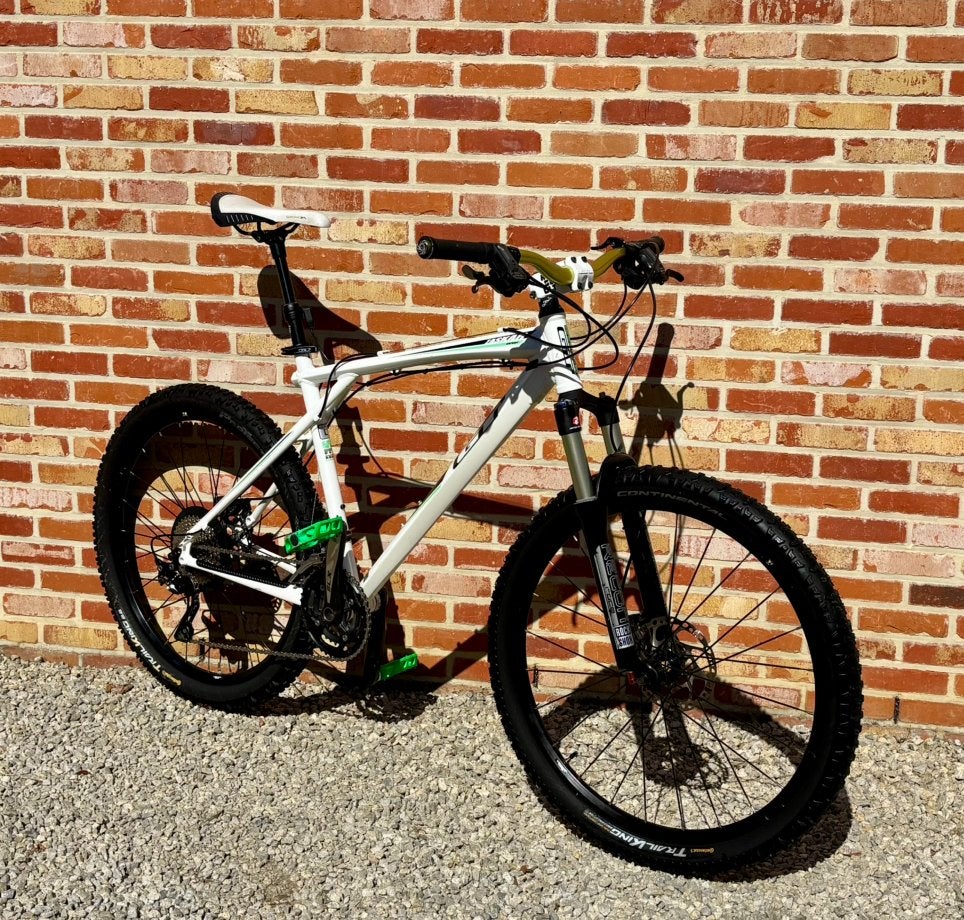 GT Avalanche 29” hardtail Mountainbike, Ophalen, Zo goed als nieuw