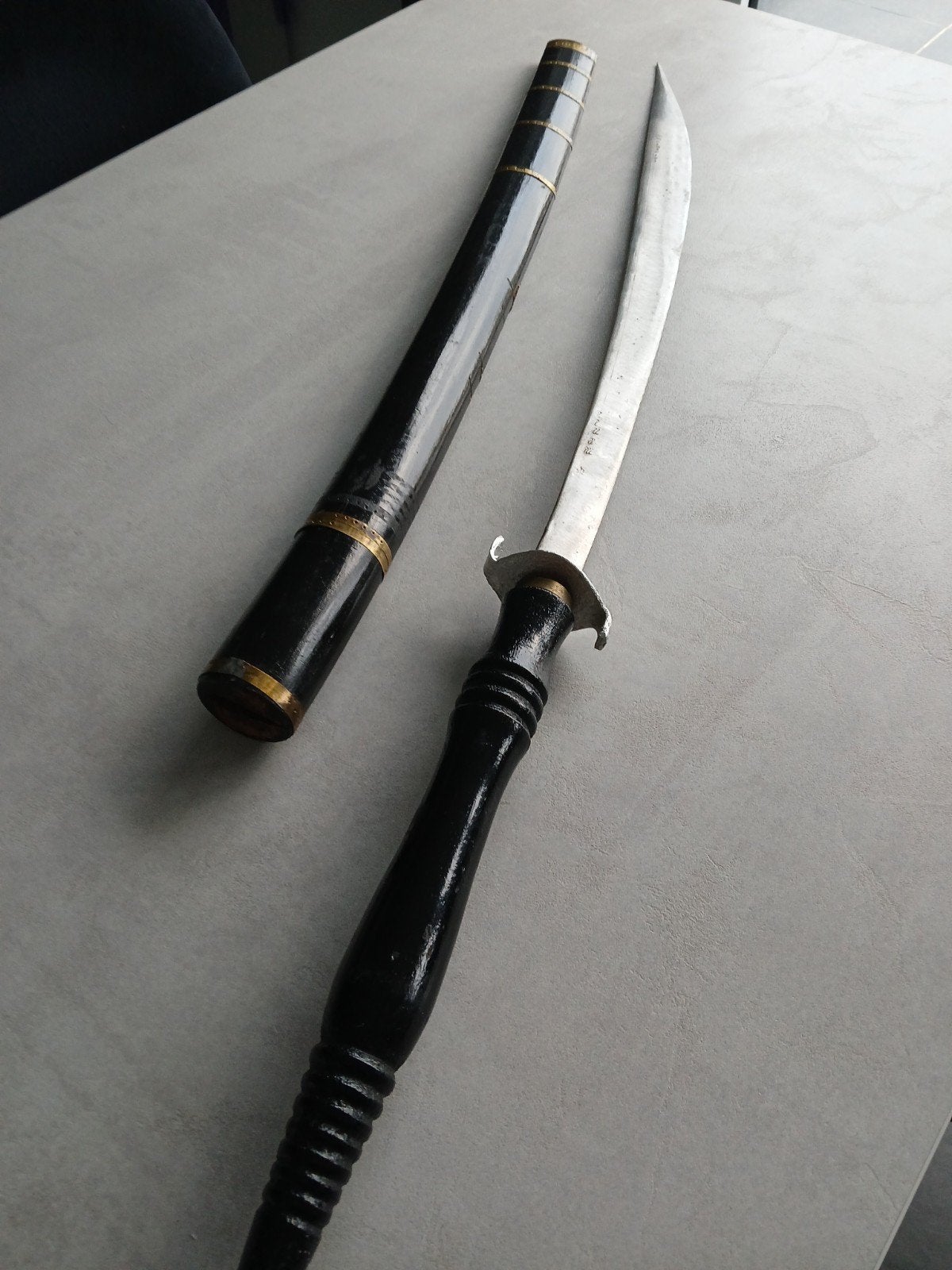 Sabre traditionnel Thaïlandais, Enlèvement ou Envoi