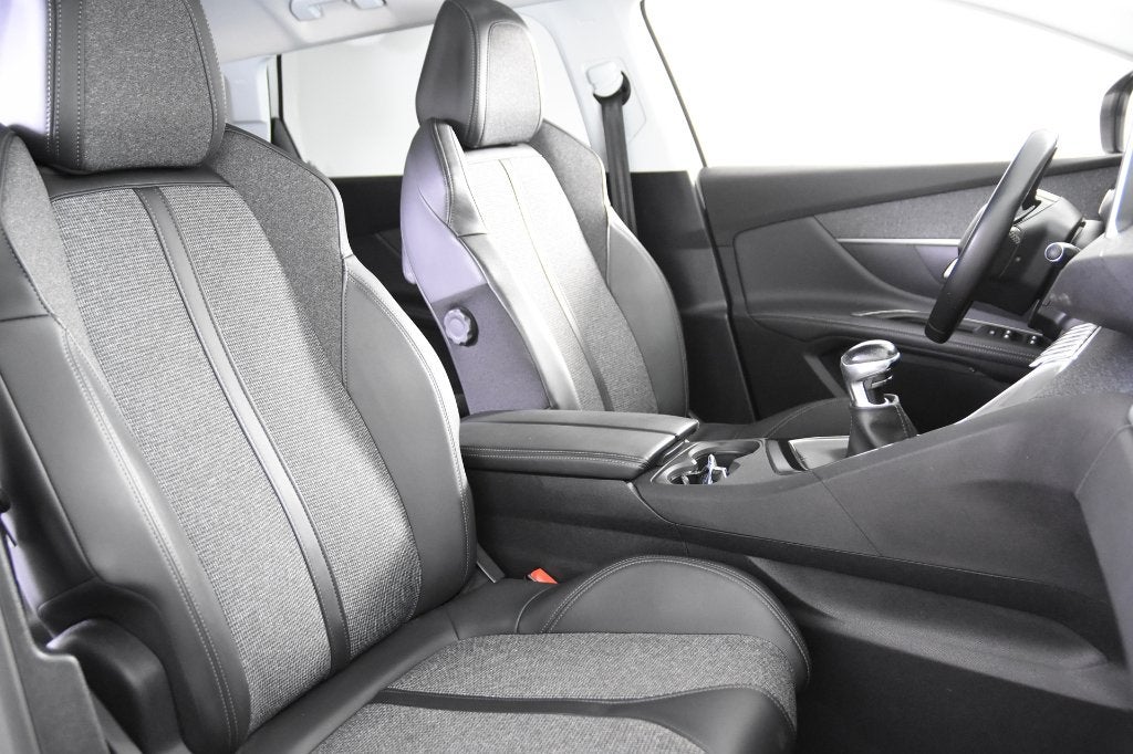 Peugeot 5008 Allure, Euro 6, Entreprise, Boîte manuelle, Noir