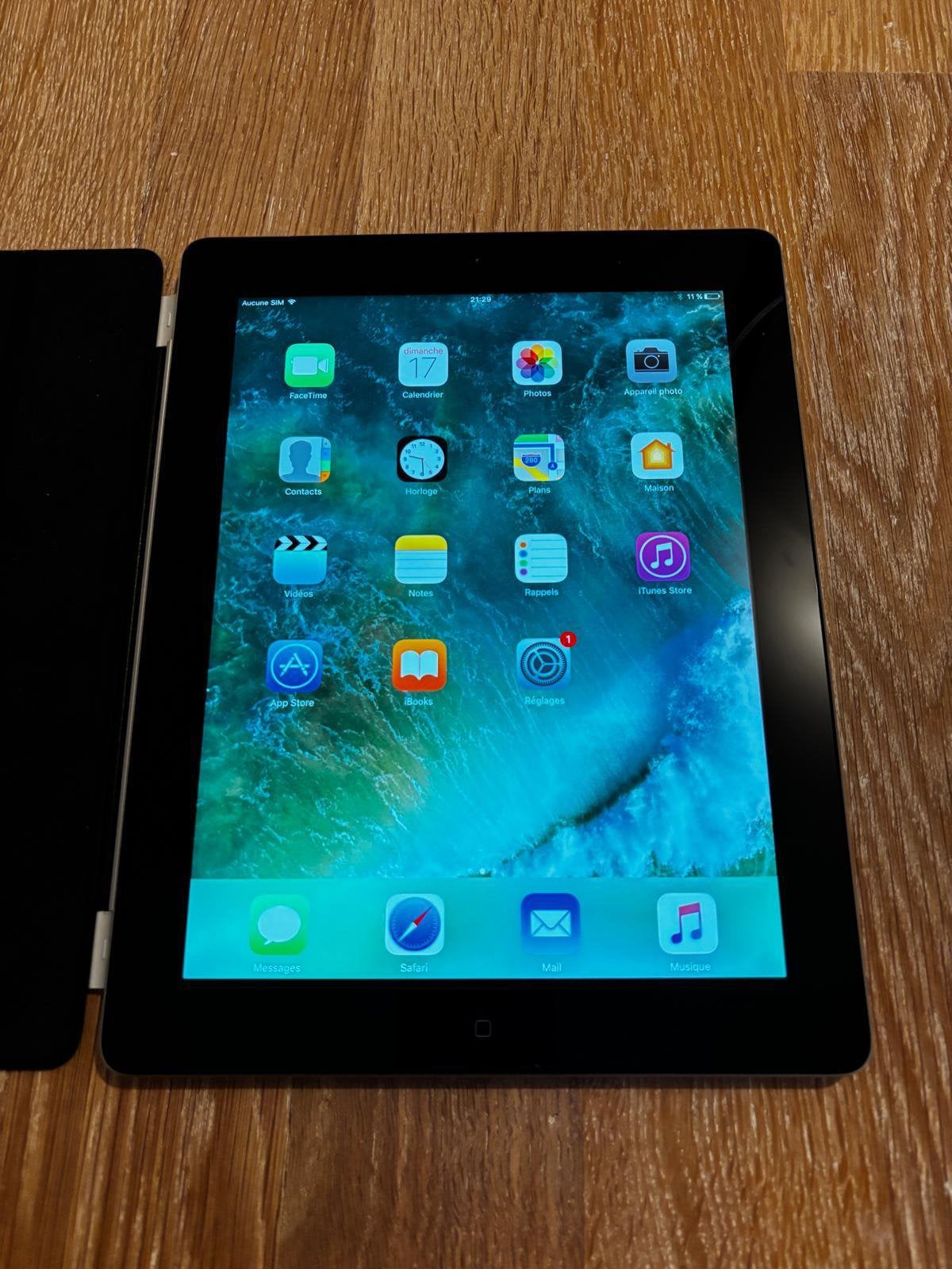 iPad Apple 4e génération A1460 32GB + Smart Cover Apple, Informatique & Logiciels, Gris, Apple iPad, Comme neuf, Enlèvement