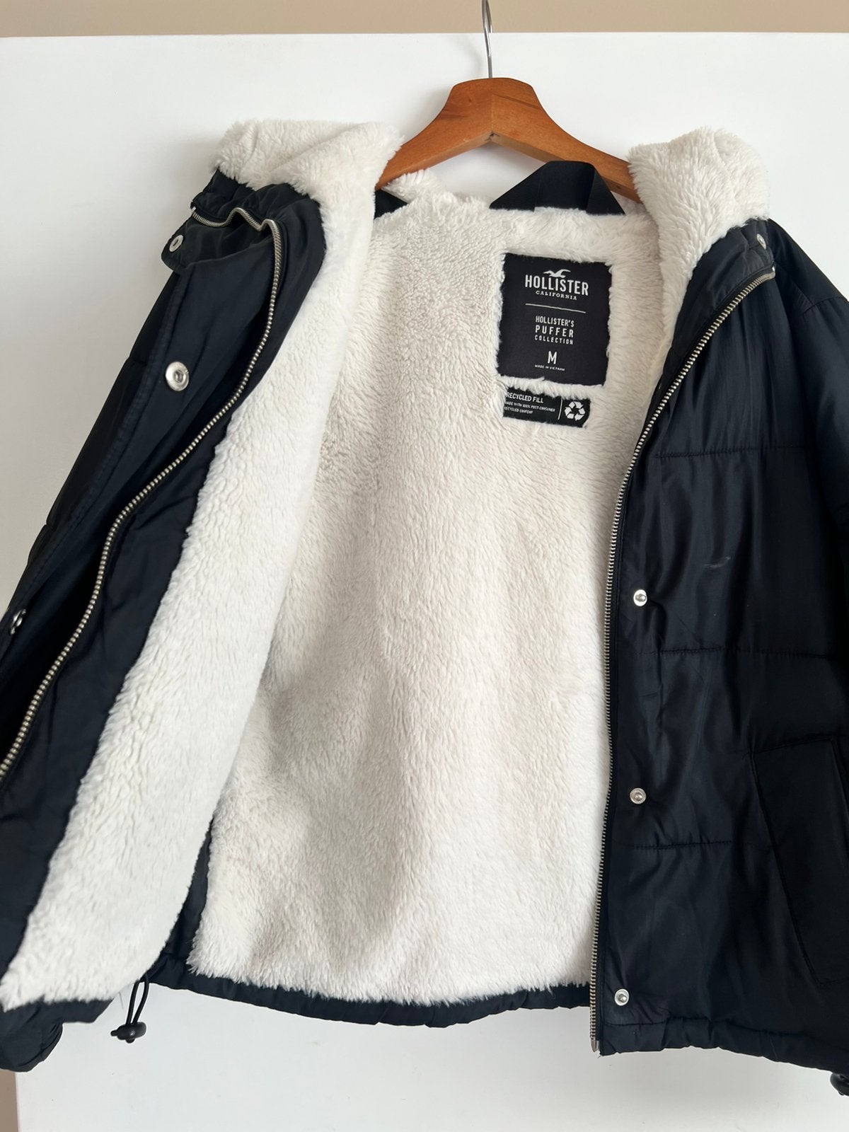 Hollister jas met voering, Kleding | Heren, Jassen | Winter, Ophalen of Verzenden, Zo goed als nieuw, Maat 48/50 (M)