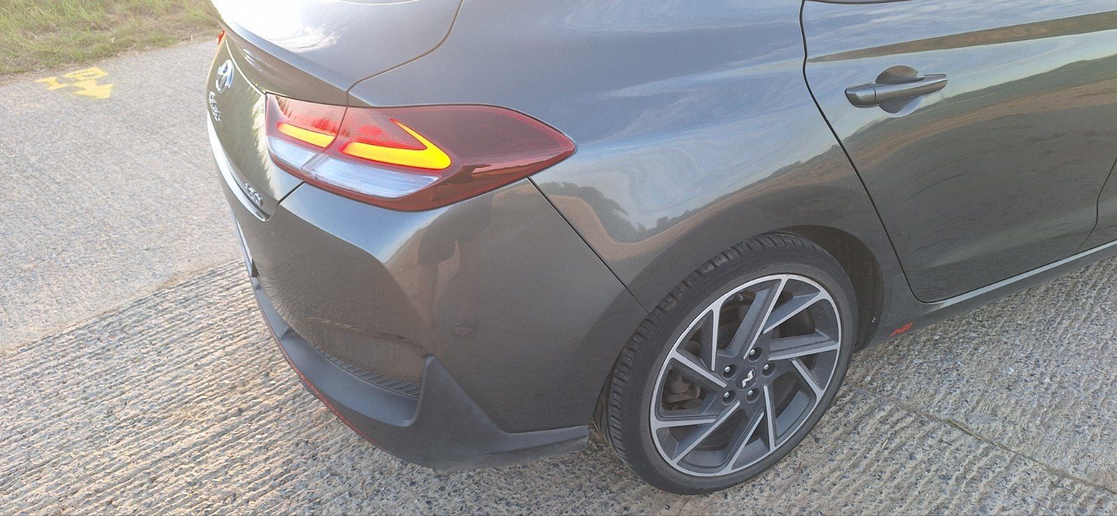 Hyundai I 30 Fastback 1.5 T_GDI 160CH N-Line, Autos, Argent ou Gris, Achat, 1350 kg, Boîte manuelle