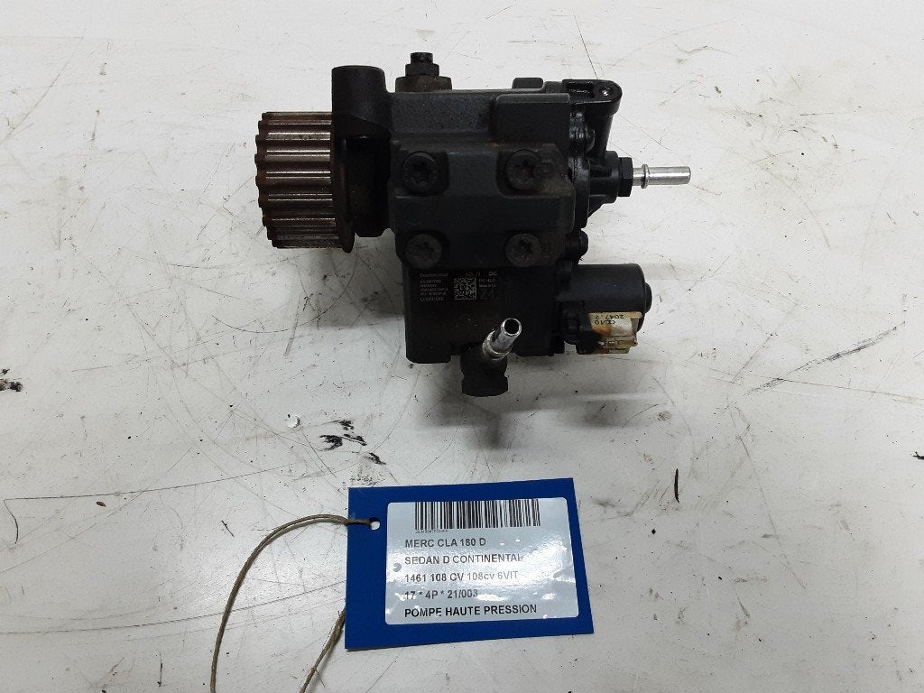 HOGEDRUKPOMP Mercedes-Benz CLA (117.3) (167002413R), Gebruikt, Mercedes-Benz, Dialog.mb@mercedes-benz.com, Mercedes-Benz AG