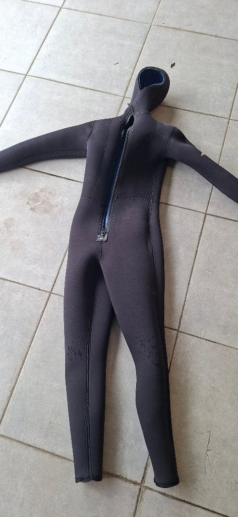 duikpak/wetsuit 7mm voor personen +-150cm, Watersport en Boten, Duiken, Ophalen of Verzenden, Gebruikt, Duikpak