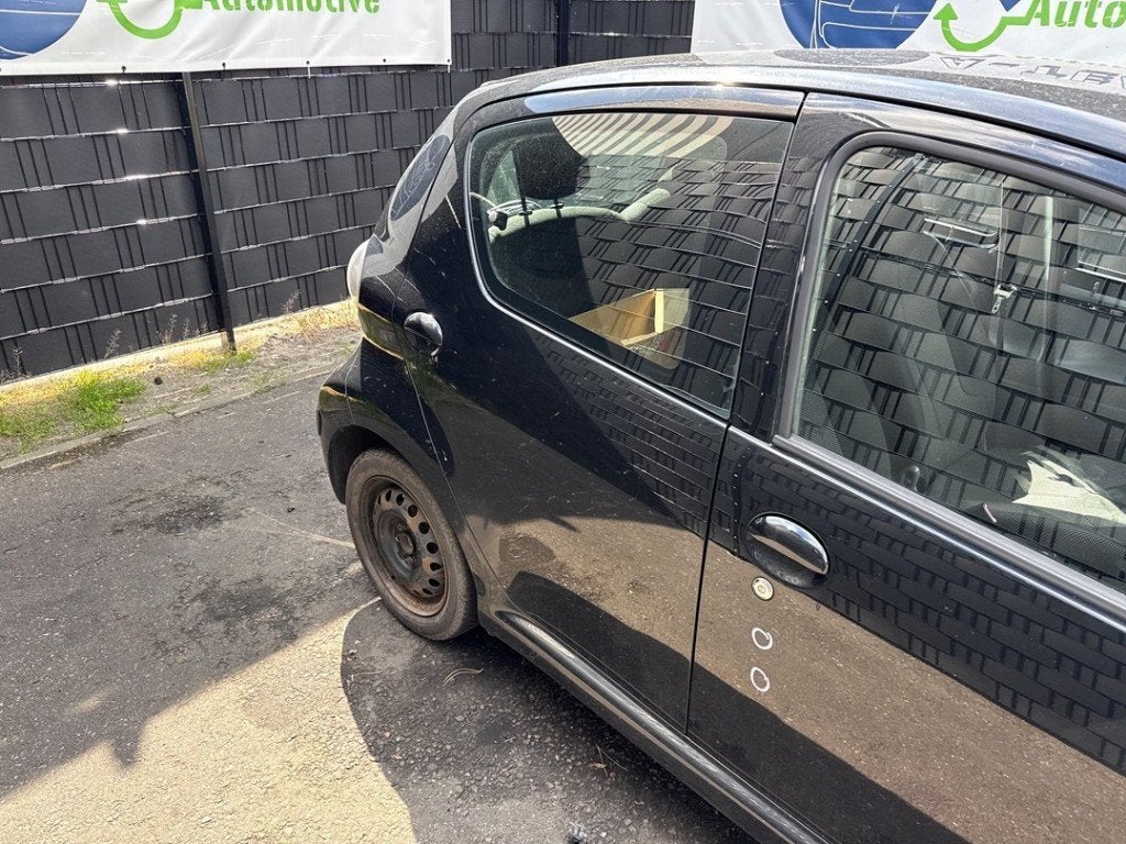 PORTIER RECHTS ACHTER Toyota Aygo (B10) (|670030H010|), Gebruikt, Deur, Achter, Kundenbetreuung@toyota.de
