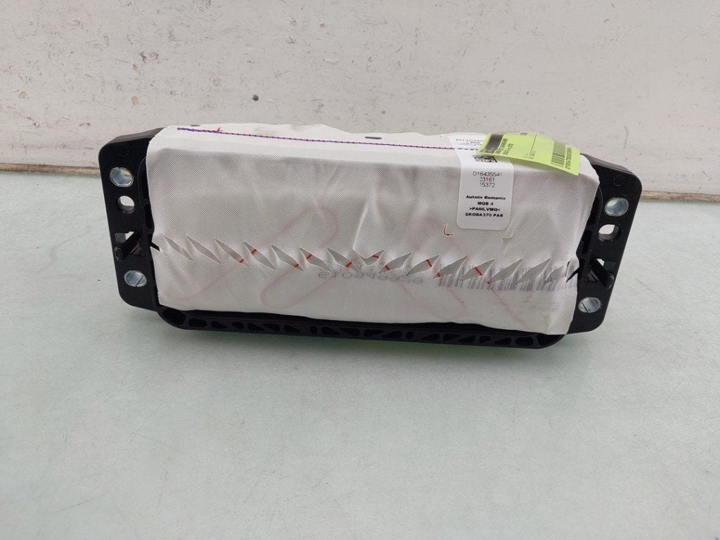 AIRBAG PASSAGIER Scala (|654880204D|654880204G|654880204E|), Gebruikt, Info@skoda-auto.de, Skoda, Max-Planck-Straße  3-5
64331  Weiterstadt, DE