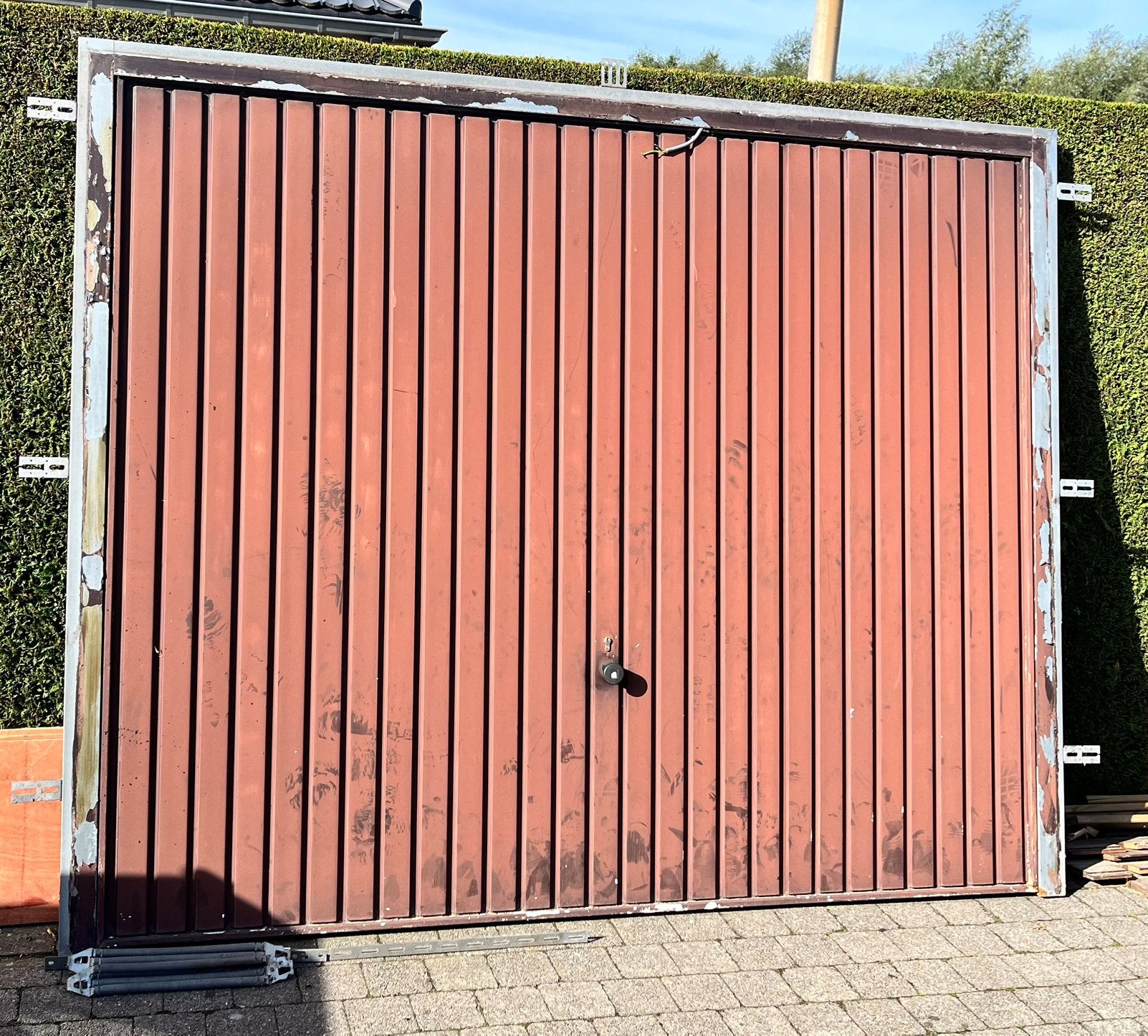 Garagepoort, Doe-het-zelf en Bouw, Ophalen, Gebruikt, Metaal, Garagedeur
