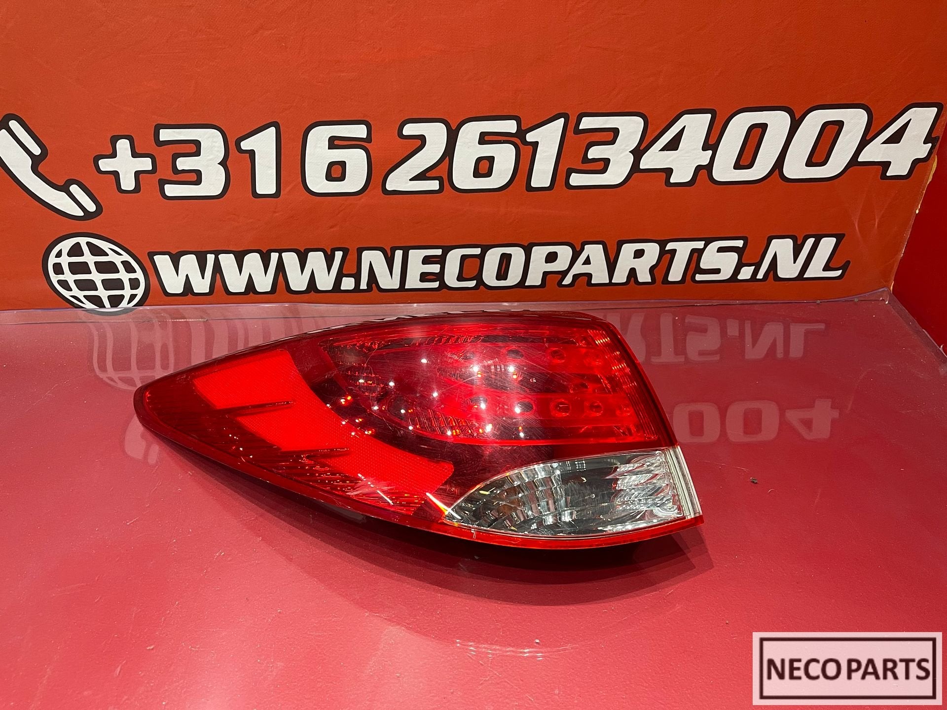HYUNDAI IX 35 ACHTERLICHT 924012Y0 ORIGINEEL ALLES LEVERBAAR, -, Utilisé, Hyundai, -
