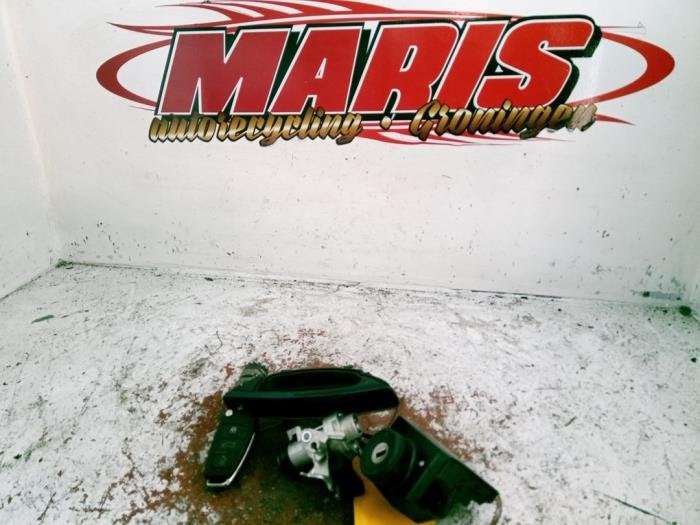 Serrure de contact + clé d'un Audi A6, -, -, 3 mois de garantie, Audi
