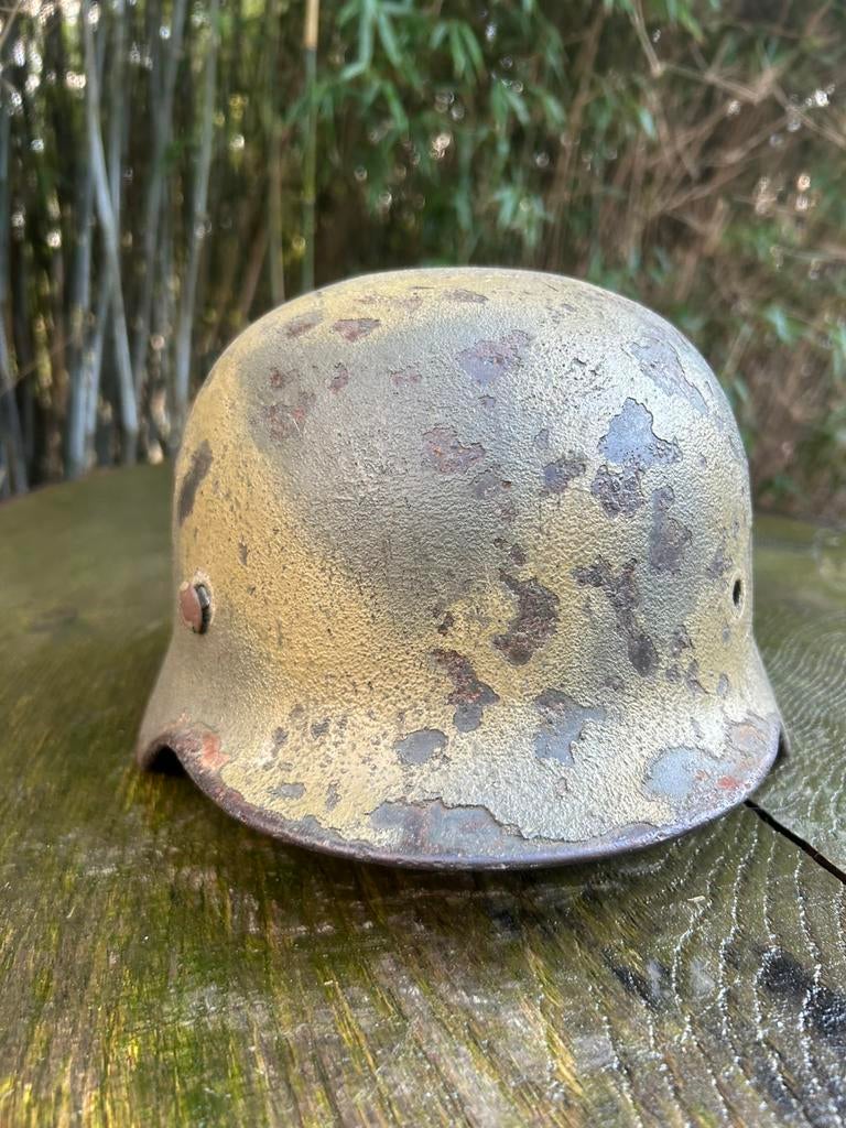 casque allemand ww2 M35 (peinture vendue en tan reproduction, Enlèvement ou Envoi, Autres