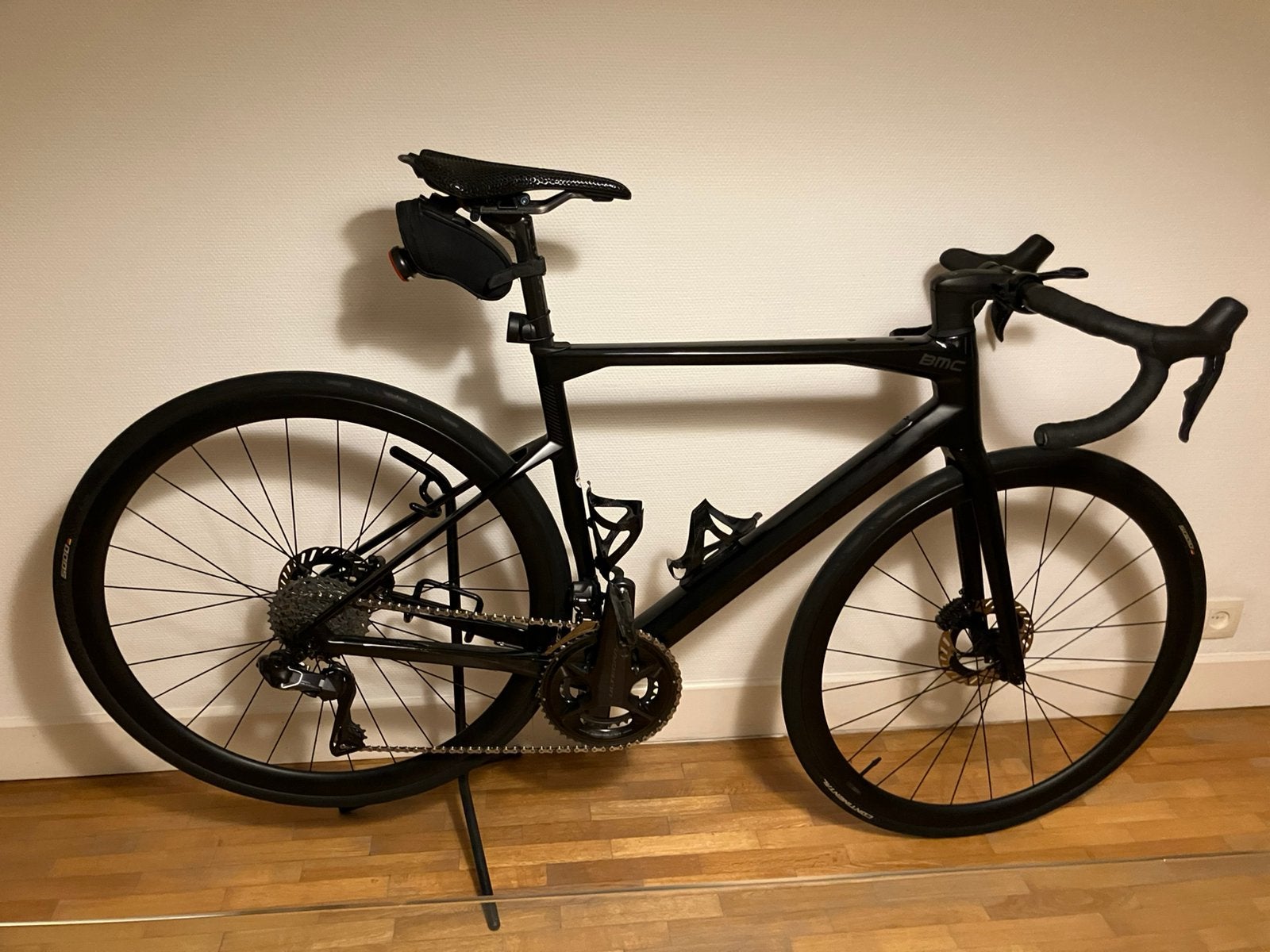 BMC Roadmachine 01 Five, Enlèvement, Comme neuf, Carbone