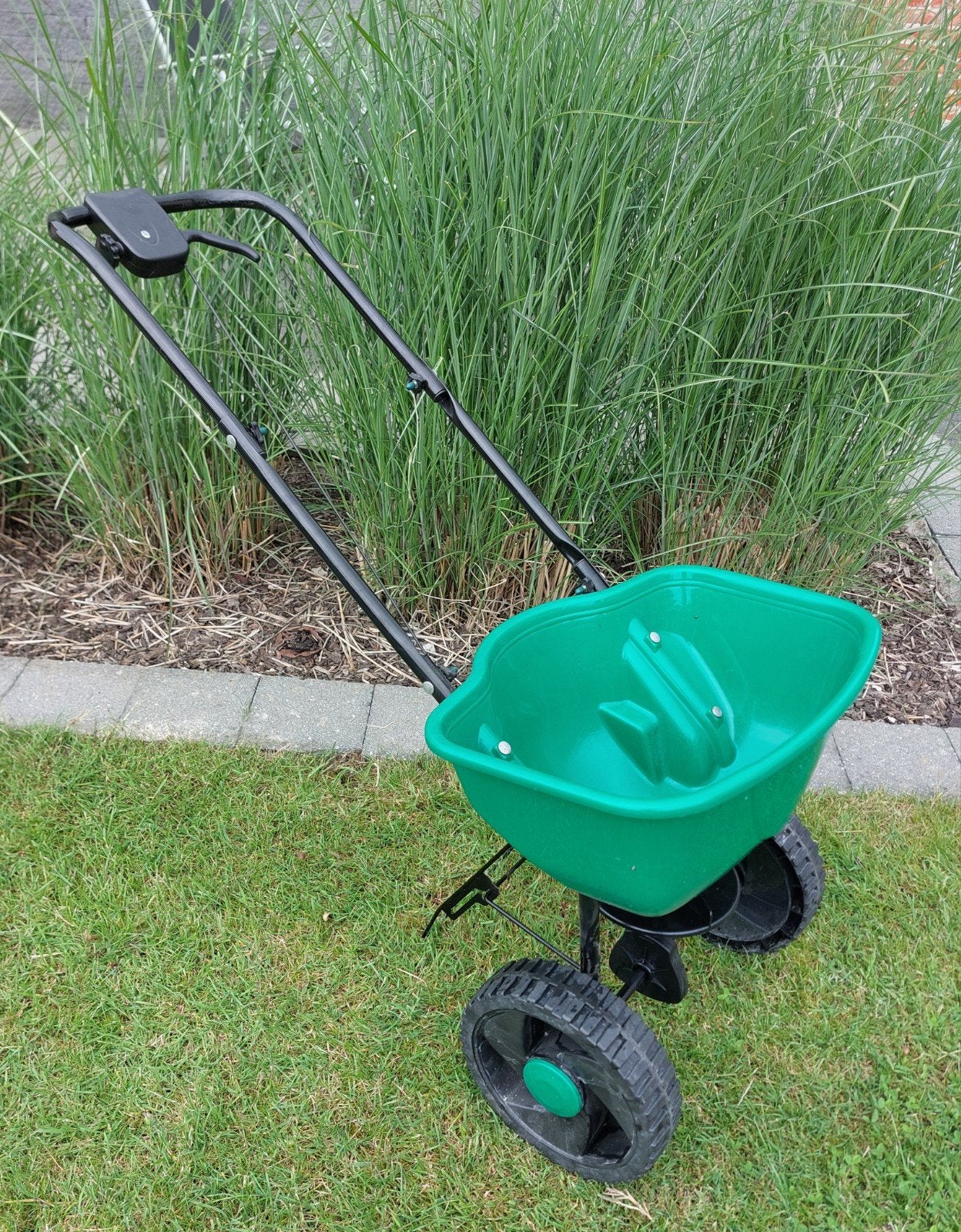 Strooiwagen en verticuteermachine, Tuin en Terras, Ophalen