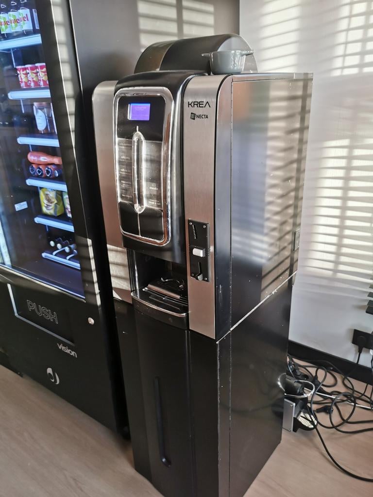 koffie machine Krea Necta, Ophalen