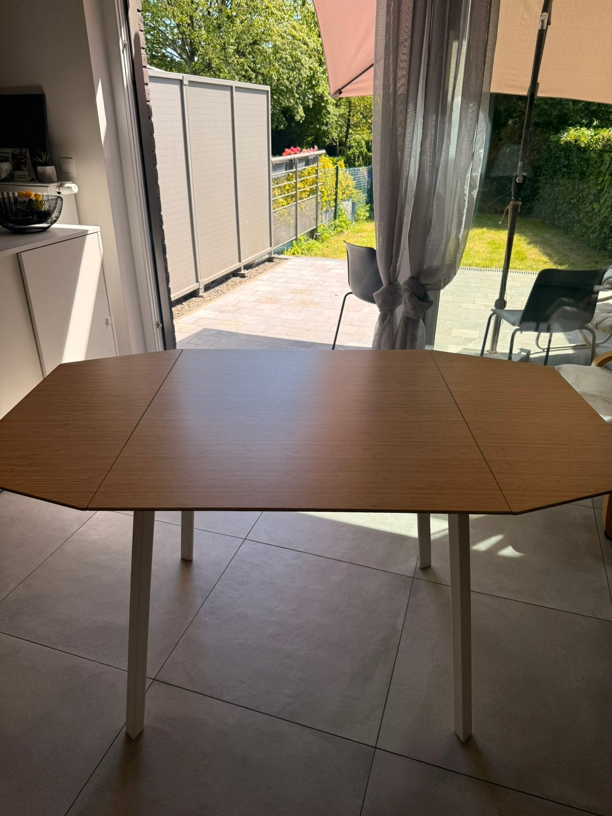 IKEA PS 2012 eettafel met kleppen, Huis en Inrichting, Tafels | Eettafels, Ophalen, Zo goed als nieuw