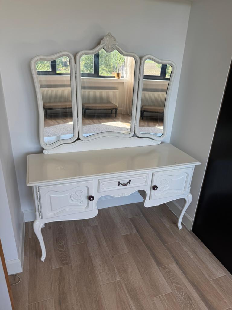 Retro make-uptafel, Ophalen, Gebruikt, 100 tot 150 cm, 150 tot 200 cm