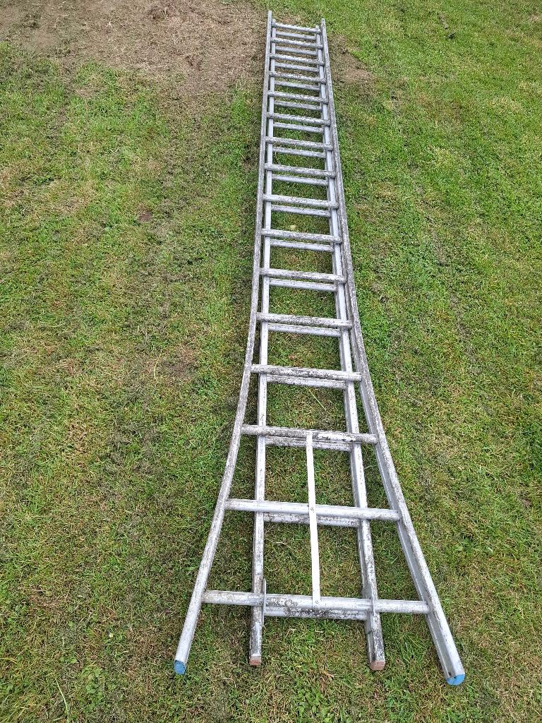 Double échelle, Bricolage & Construction, Échelles & Escaliers, Enlèvement, Utilisé, Échelle, 4 mètres ou plus