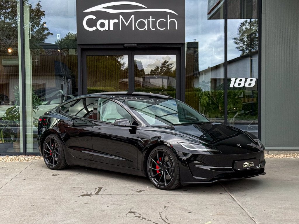 Tesla Model 3 Performance | Trekhaak | FSD, Autos, Tesla, Cuir, Essai à domicile, Achat, 460 kW