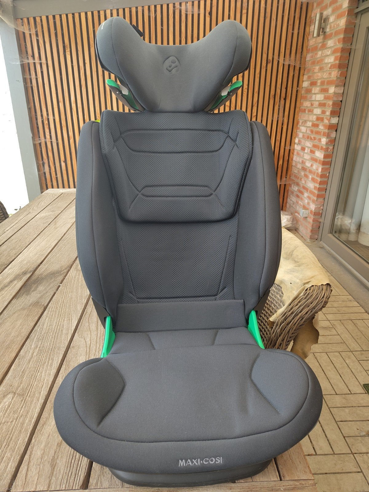 RodiFix Pro² i-Size, Enlèvement, Isofix, Maxi-Cosi, 15 à 36 kg