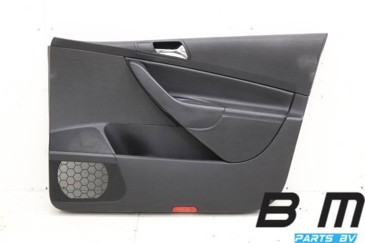 Leder deurpaneel rechts voor VW Passat B6 3C1867012CG, Utilisé
