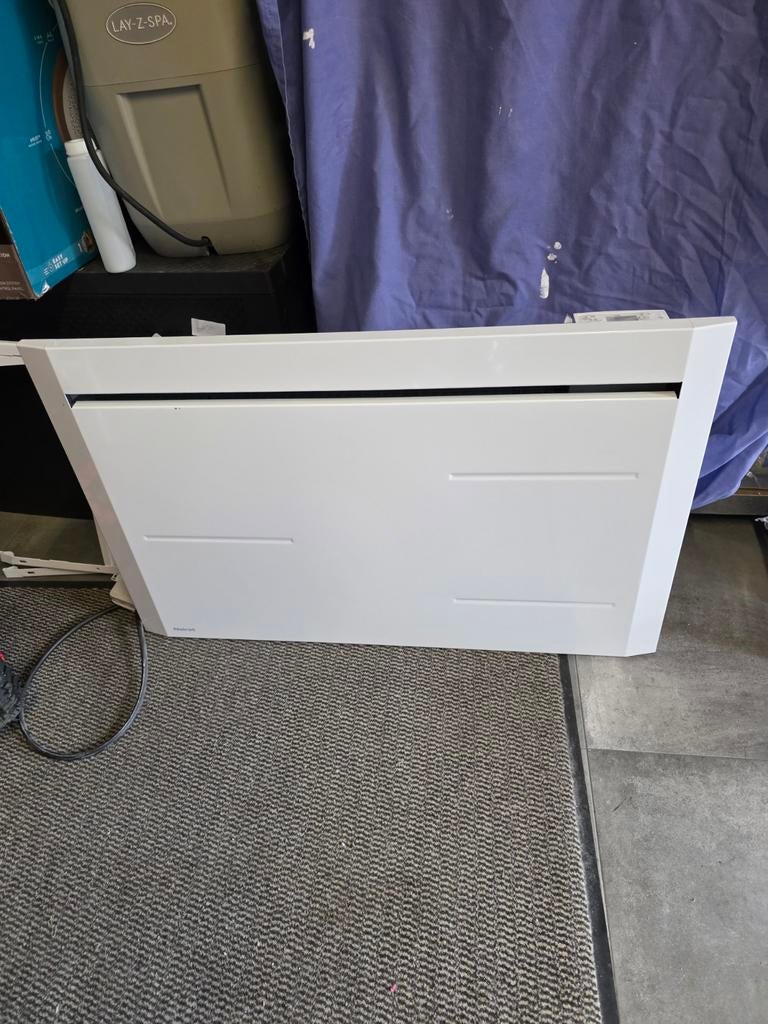 2 radiateur électrique avec de quoi le pause sur le mur, Bricolage & Construction, Chauffage & Radiateurs, Radiateur