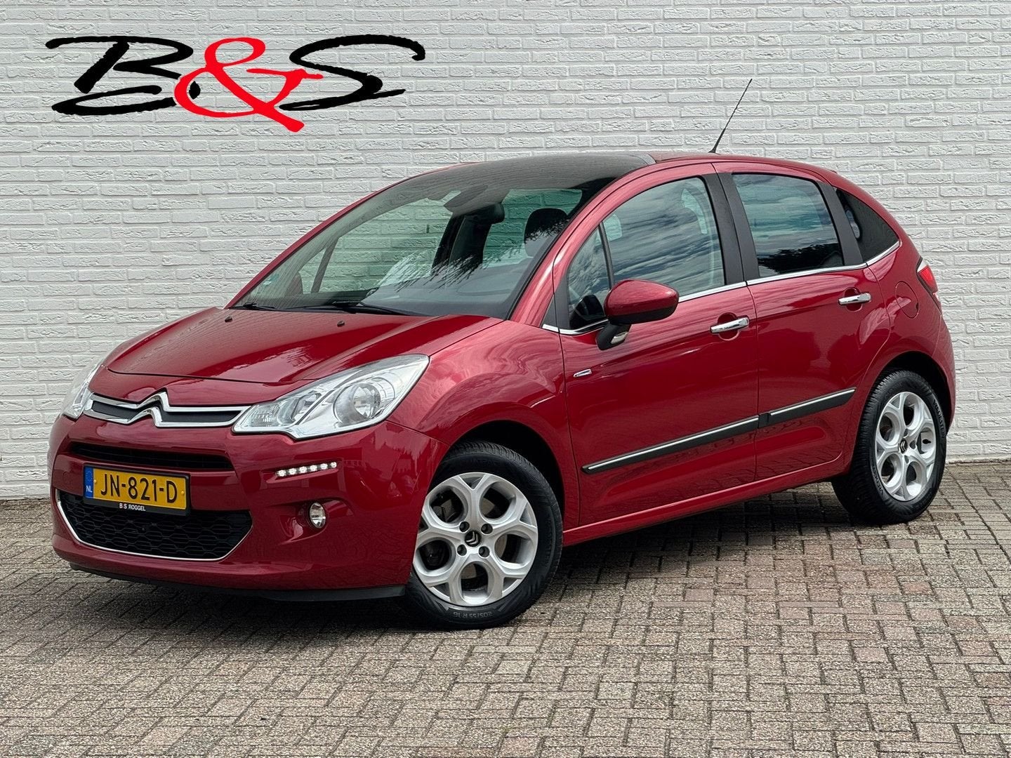 Citroen C3 1.2 PureTech Exclusive Trekhaak Navi Camera Cruis, Autos, Citroën, Rouge, Achat, Entreprise, Electronic Stability Program (ESP)