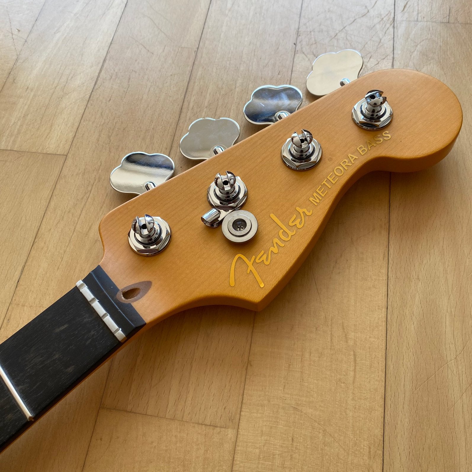Fender meteora bass USA bass neck 2005 loaded, Musique & Instruments, Instruments à corde | Guitares | Électriques, Enlèvement ou Envoi