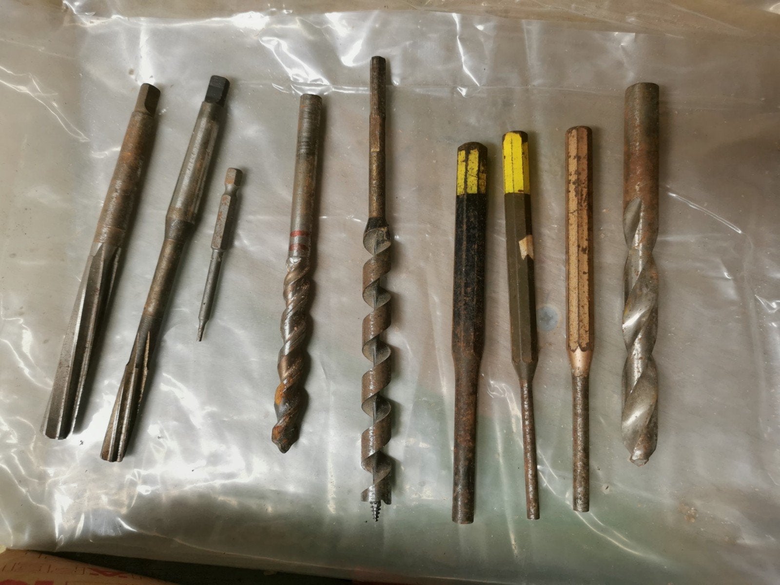 poinçons, ciseaux, perceuses à bois, alésoirs, Bricolage & Construction, Outillage | Outillage à main, Enlèvement ou Envoi, Utilisé