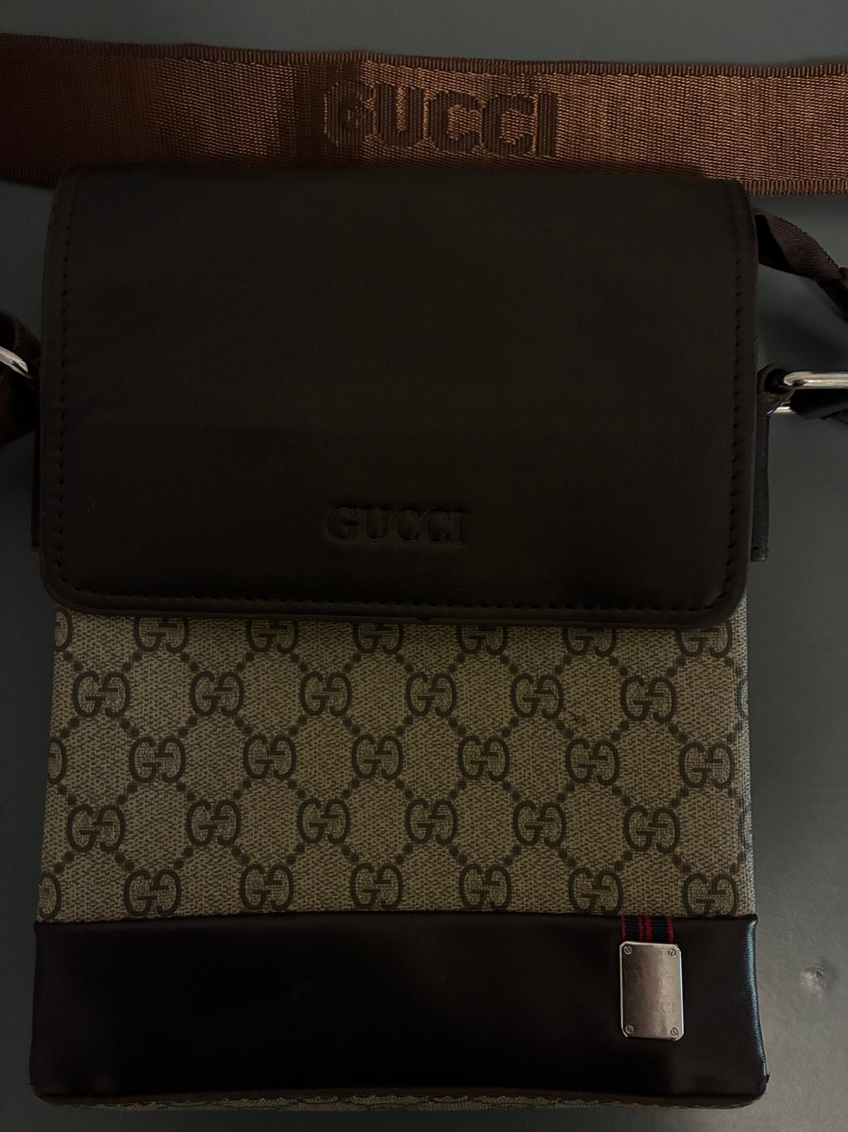 Sachoche Gucci, Neuf, Autres marques, Cuir, Enlèvement ou Envoi