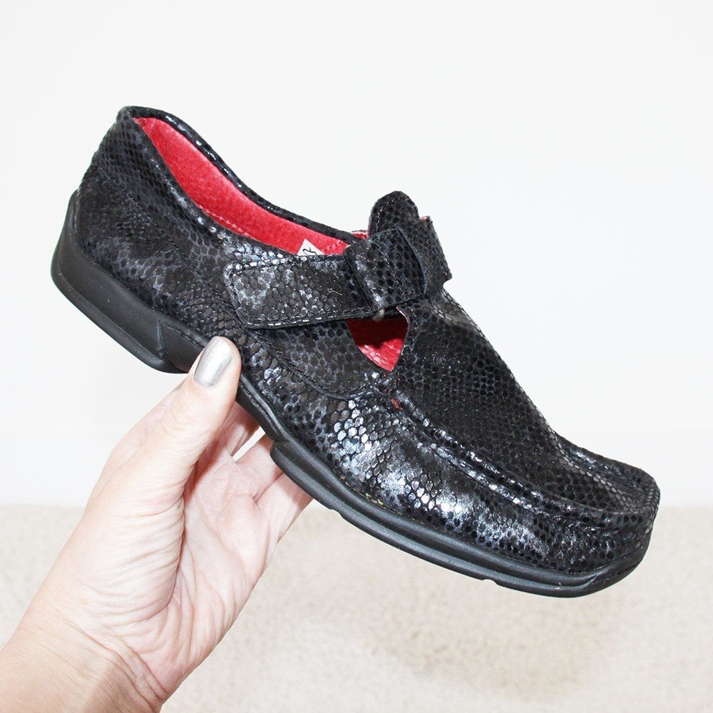 Très belles chaussures de zoo en cuir s2 (taille 40) €40, -, Enlèvement ou Envoi, Zoo, Comme neuf, Chaussures basses