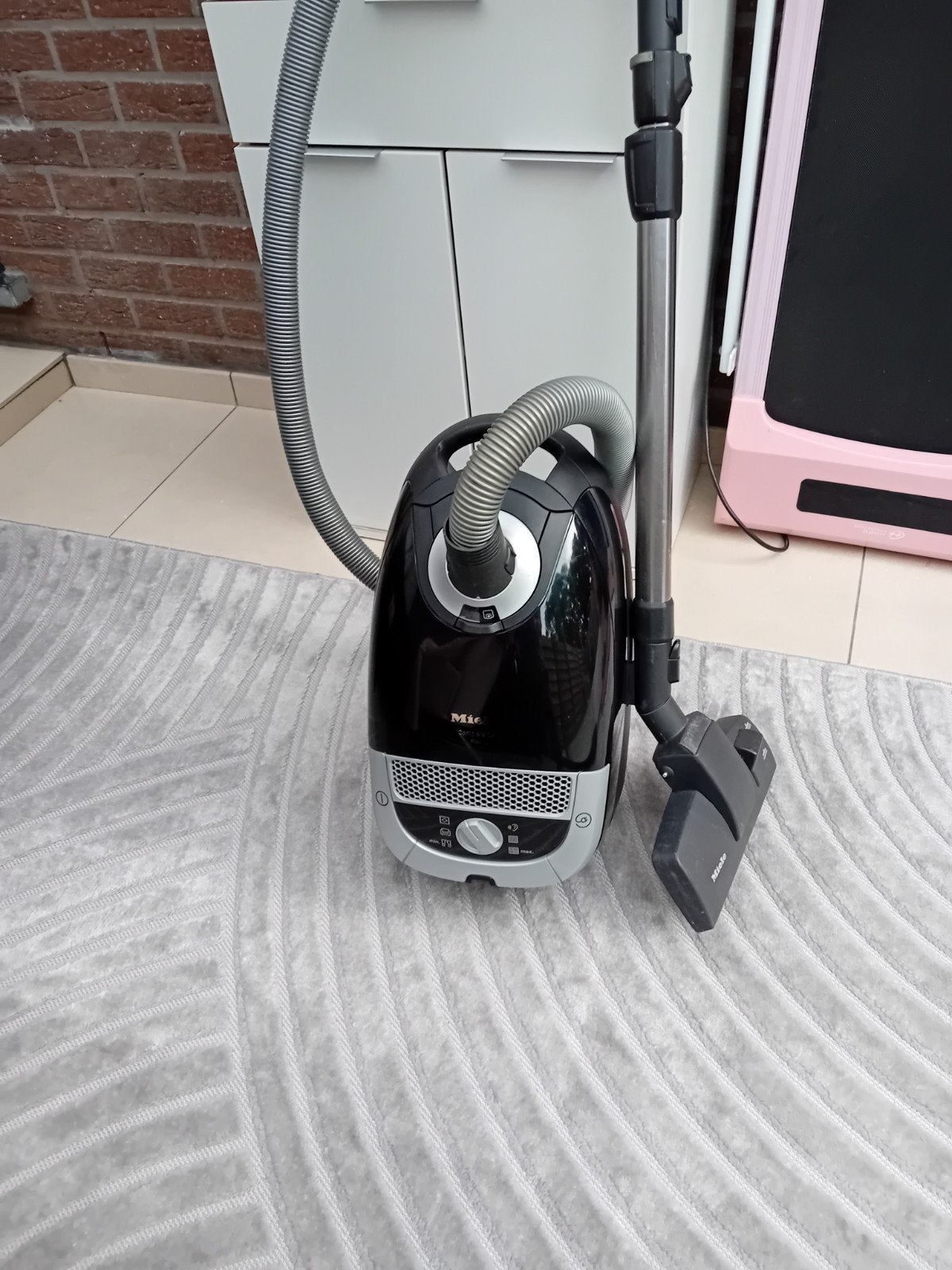 Miele C2 stofzuiger, bijna nieuw, Elektronische apparatuur, Ophalen of Verzenden, Miele