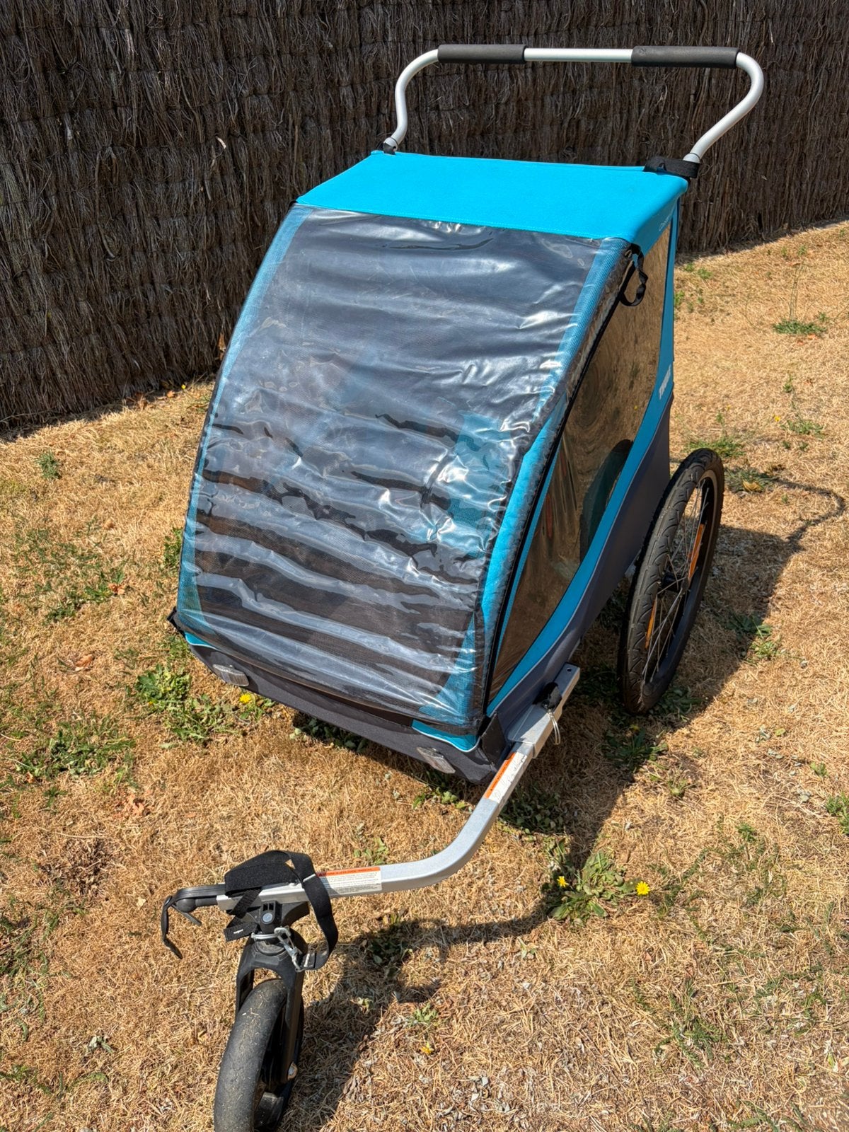 Opvouwbare fietskar/wandelkar thule coaster xt, Fietsen en Brommers, Fietsaccessoires | Aanhangwagens en Karren, Ophalen, Zo goed als nieuw