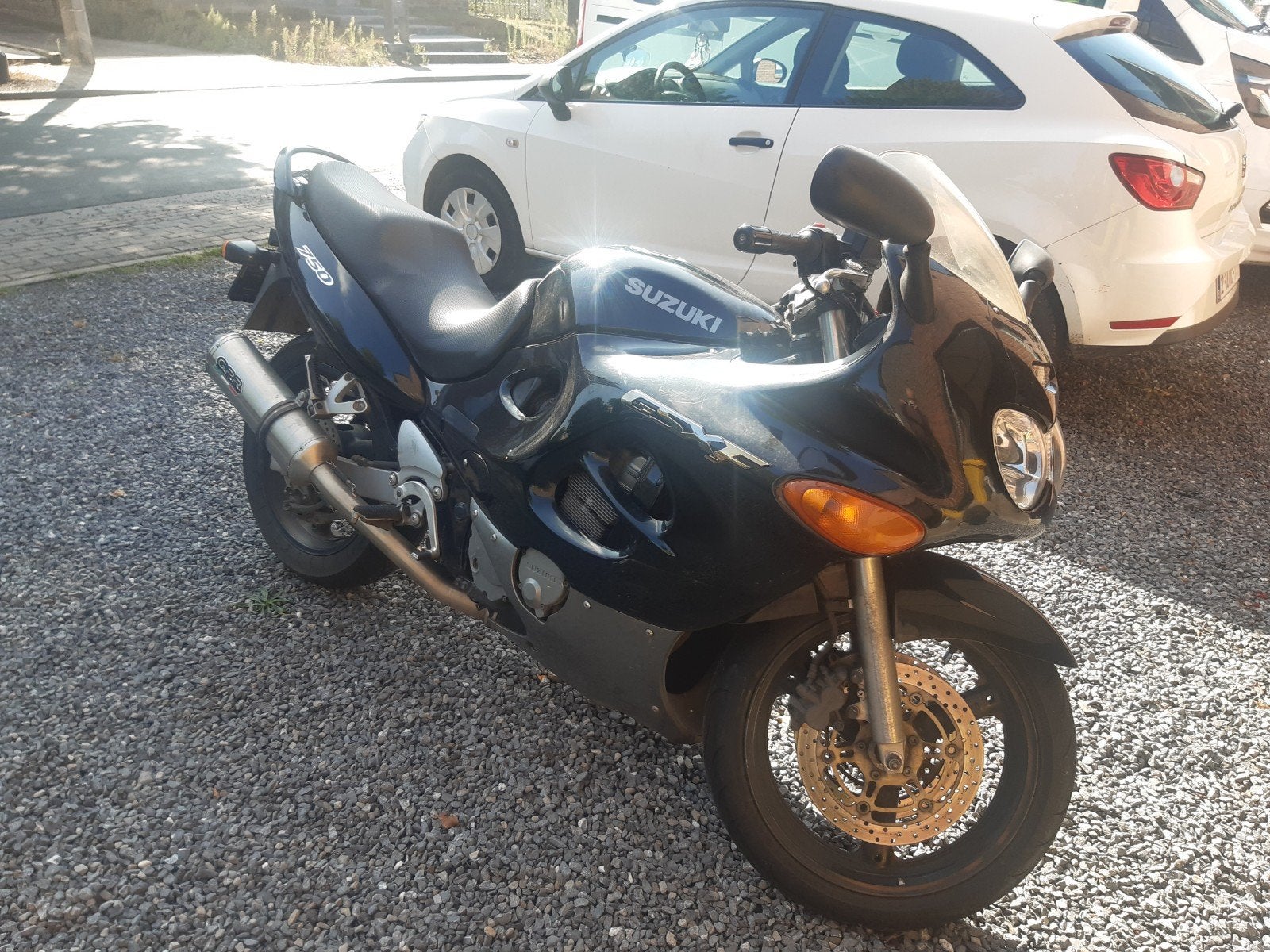 Suzuki Gsxf 750, 2002, Motoren, 750 cc, Sportuitlaat, Occasion, 4 cilinders
