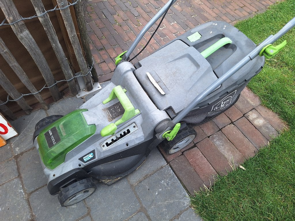 Grasmaaier, Ophalen