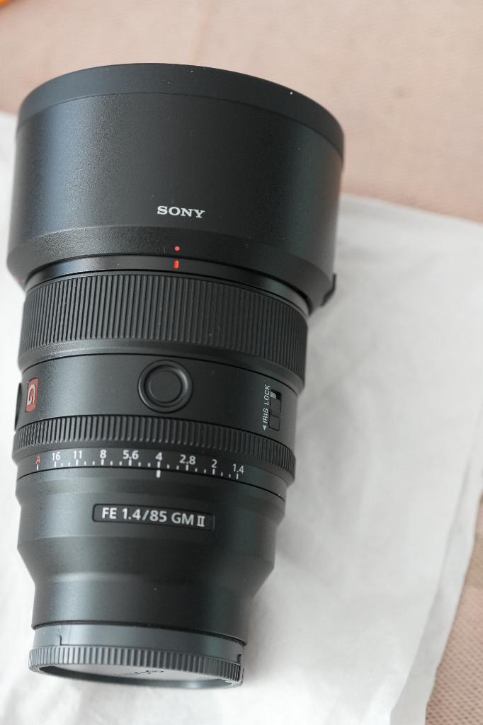 Sony SEL 85 mm f/1.4 G FE GM2 - Nouvelle gar de 2 ans, Enlèvement, Neuf, Lentille standard, Zoom