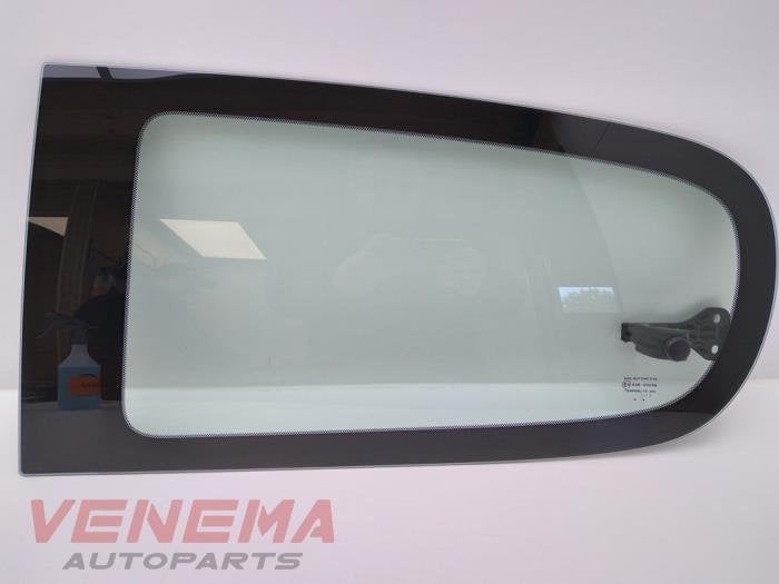 Vitre portière 4portes arrière gauche d'un Citroen C1, -, 3 mois de garantie, Utilisé, -