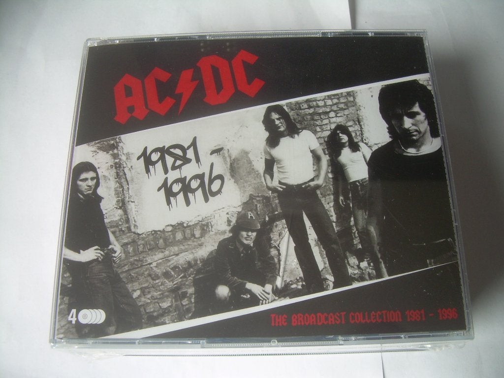4 CD BOX - AC/DC, Cd's en Dvd's, Cd's | Hardrock en Metal, Ophalen of Verzenden, Nieuw in verpakking, Boxset