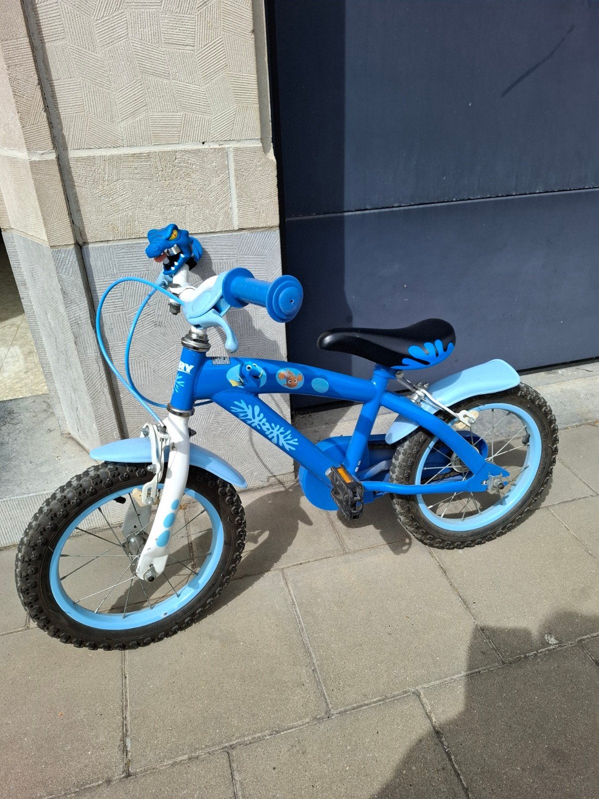 Mooie fiets van Nemo, Enlèvement