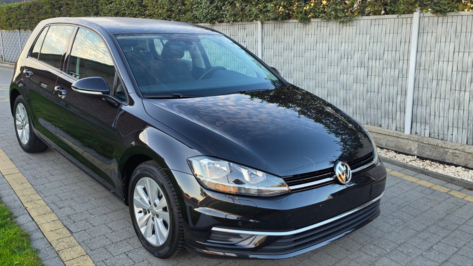 VW Golf 7 1.4 TSI Euro6B 05/2017, Voorwielaandrijving, Dealer onderhouden, Stof, Zwart