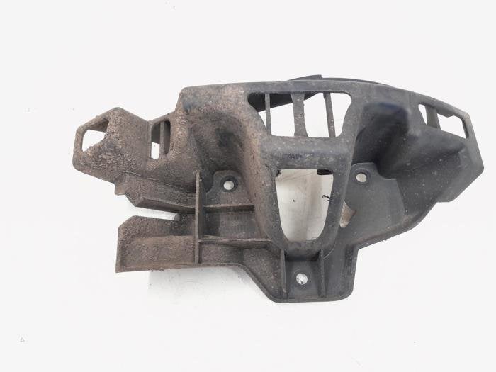 Support pare-chocs arrière droit d'un Landrover Range Rover, Land Rover, -, 3 mois de garantie, Utilisé