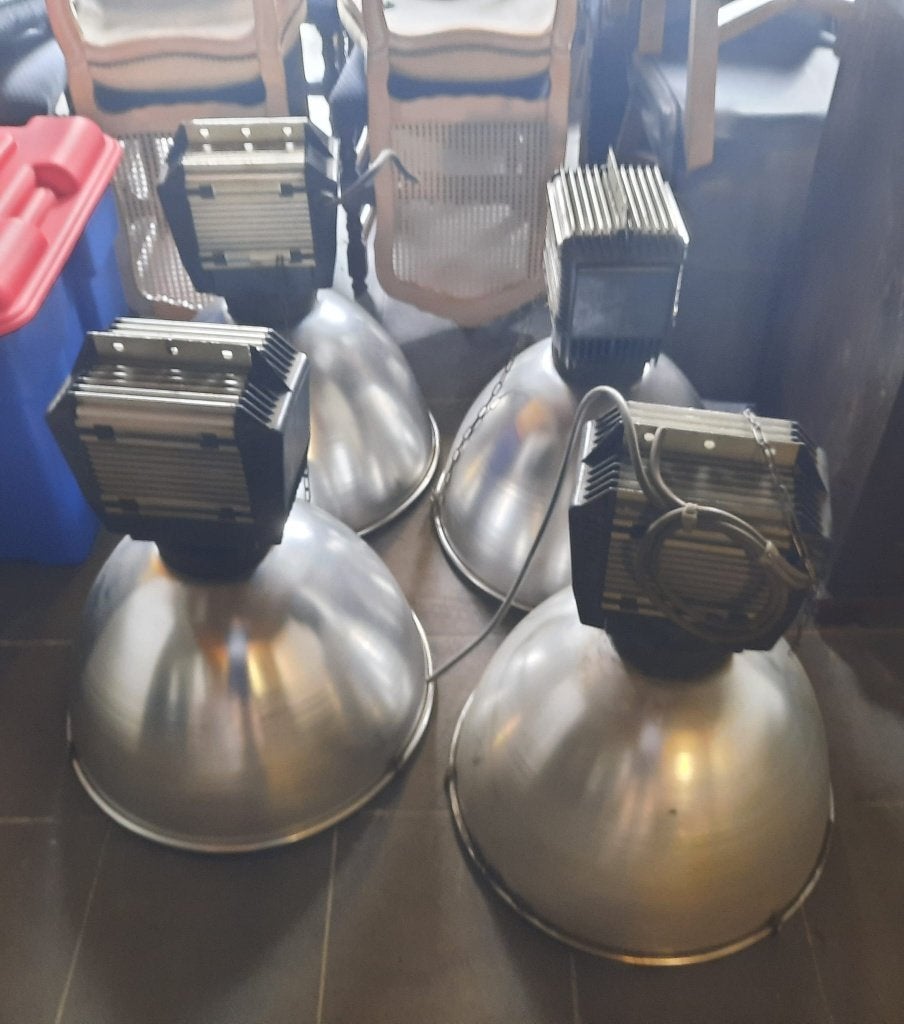 lampadaires, 4 pièces de "type industriels", Enlèvement, Utilisé, Industriel