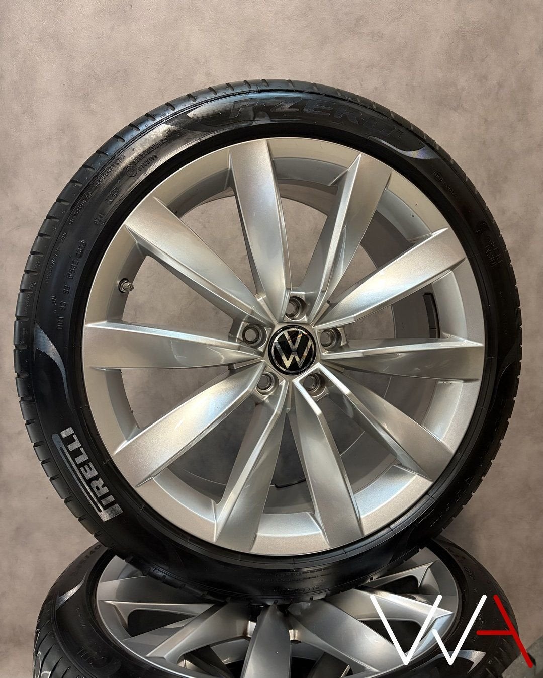 19'' Volkswagen Arteon Passat Chennai velgen origineel 3G8, 19 inch, -, -, Banden en Velgen