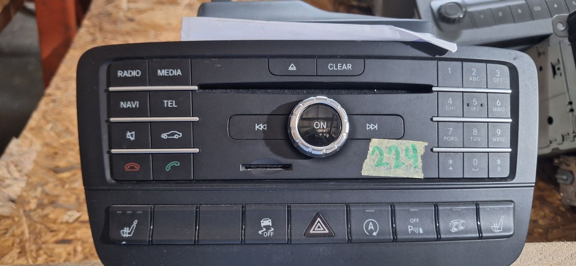 Originele Mercedes-Benz Autoradio / Bedieningspaneel (A/B/CL, Gebruikt, -, -, Ophalen of Verzenden