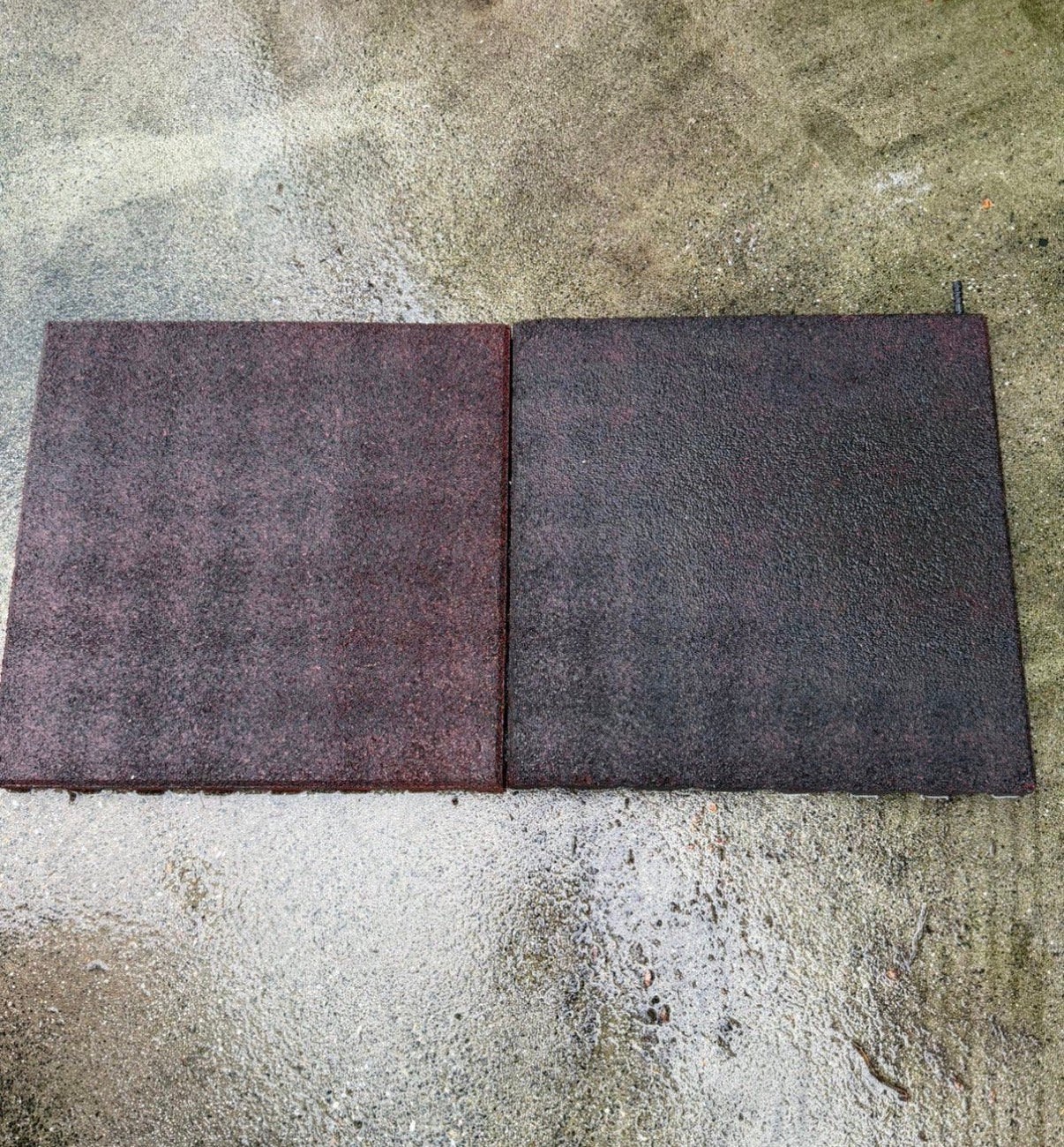 Rubberen tegels ca 50x50x4 speeltoestel ed ca 25m2, Dieren en Toebehoren