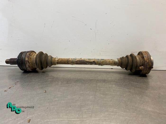 Arbre de transmission arrière droit d'un BMW 3-Serie (3-Ser, -, 3 mois de garantie, Utilisé, -