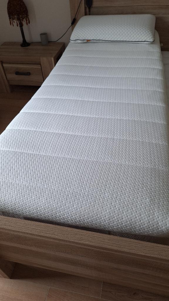 Matelas Beka 80x200x25 et deux draps houses, Neuf, Matelas, Une personne, 200 cm