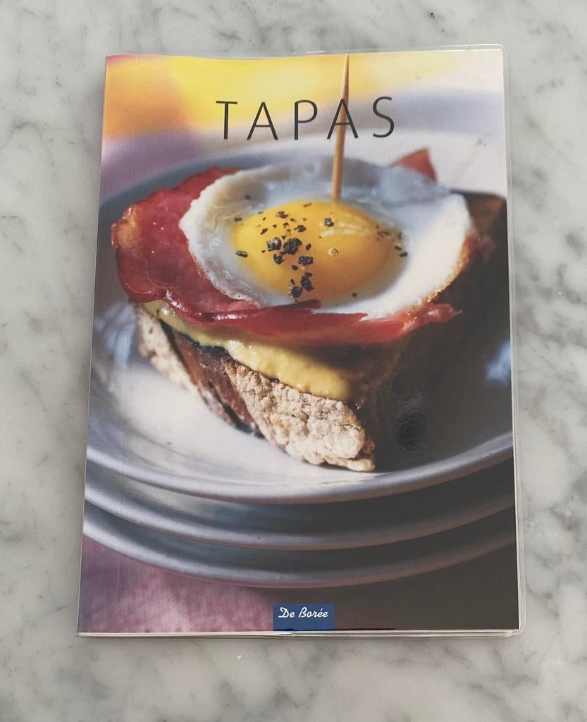 Livre Tapas, Livres, Enlèvement ou Envoi, Comme neuf