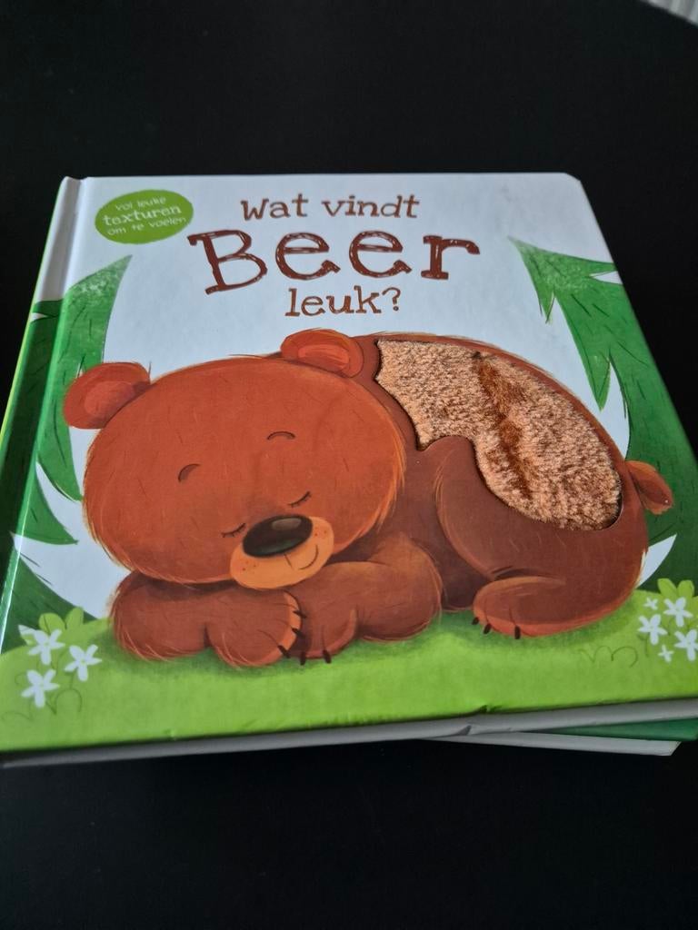 Daniel Mills - Wat vindt beer leuk?, Ophalen, Daniel Mills