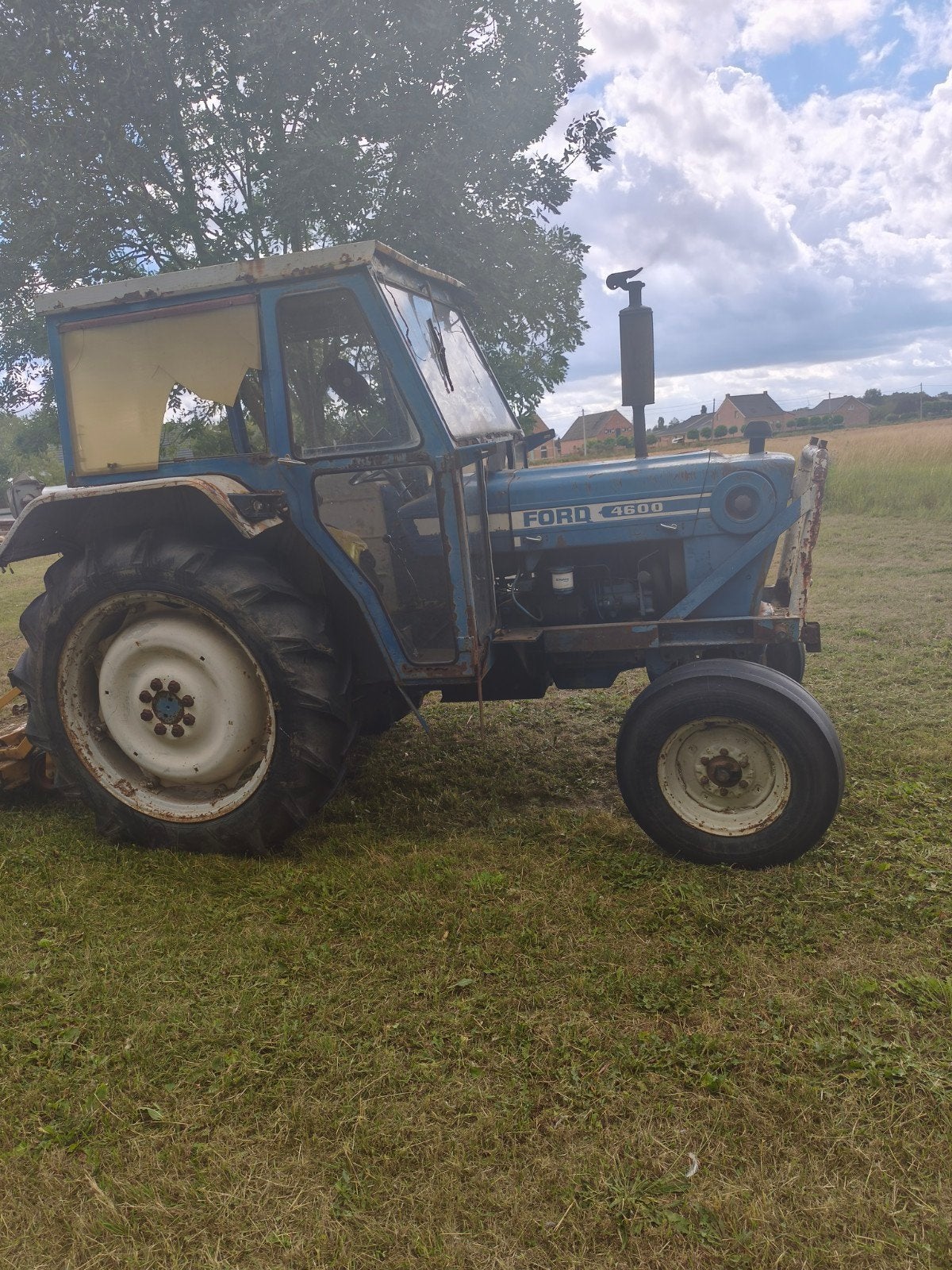 stopzetting hobby Ford 4600 prijs 4300€/maaier 400€/, Ophalen, Ford