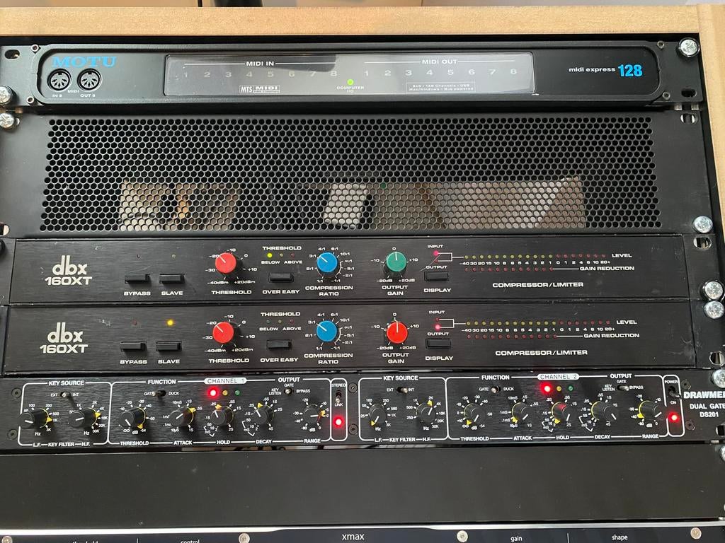 Dbx 160xt (2x), Enlèvement, Utilisé, Audio