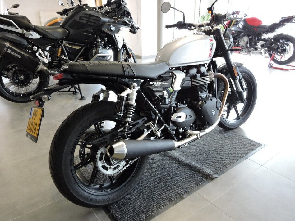 TRIUMPH SPEED TWIN 900, Motos, Entreprise, Plus de 35 kW, 2 cylindres, Neuf